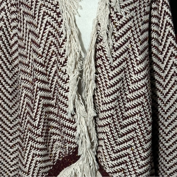 Janice Apparel Boho Sweater - Picture 4 of 7